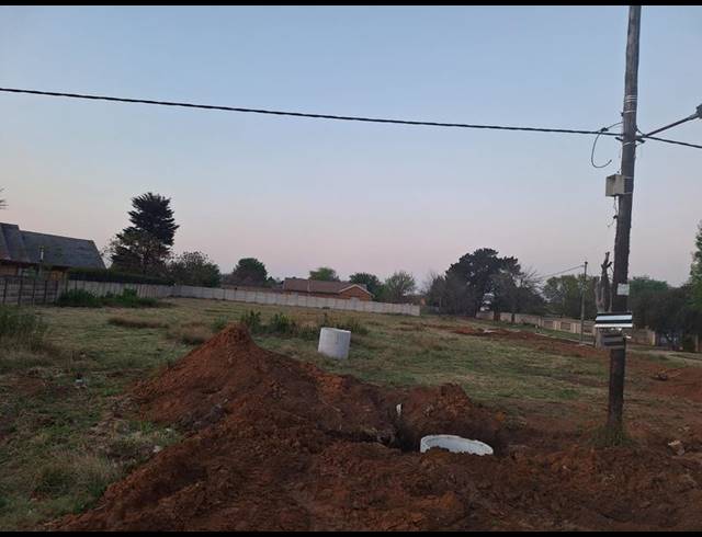 LAND FOR SALE IN JAMESON PARK